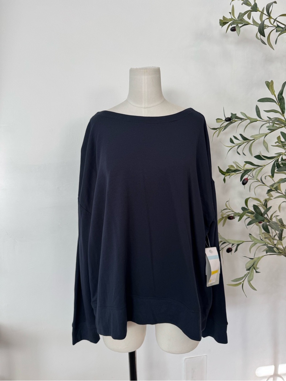 NWT Zella All Day Open Back Sweatshirt Navy Eclipse Modal Blend Pullover XXL